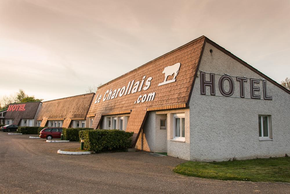 Le Charollais Motel Restaurant Contact-Hotel Vitry-en-Charollais Eksteriør billede