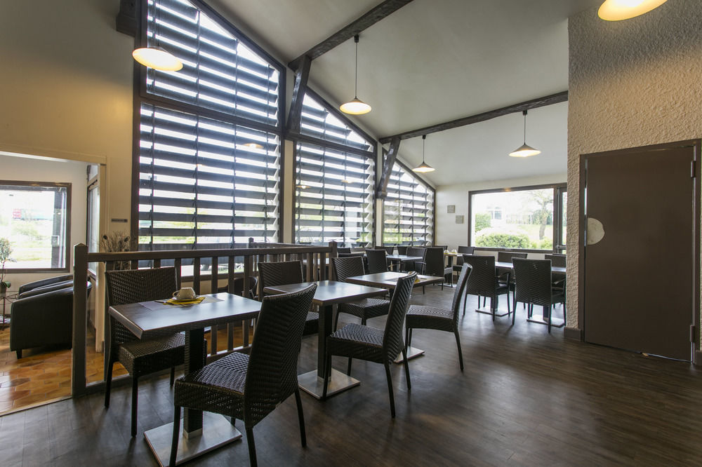 Le Charollais Motel Restaurant Contact-Hotel Vitry-en-Charollais Eksteriør billede